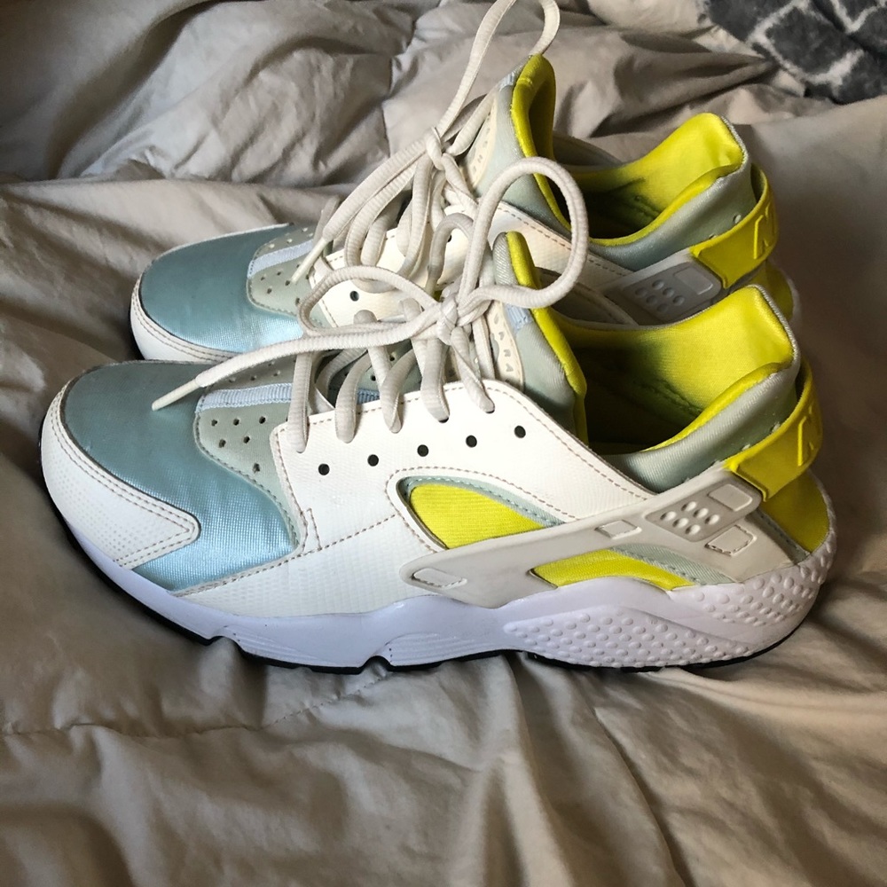 nike huaraches